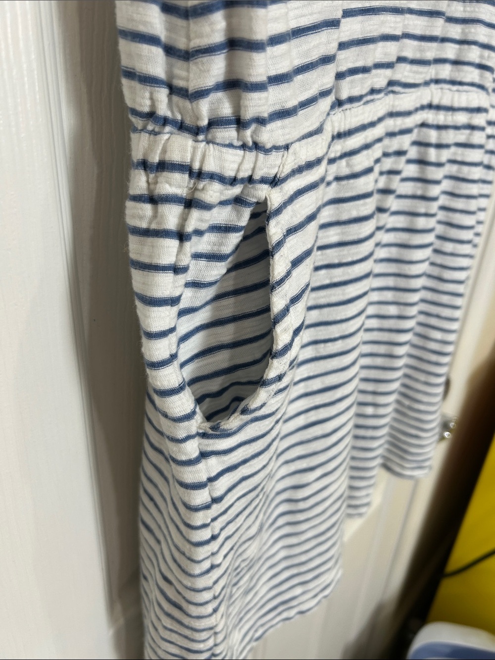 Lou & Grey Striped V-Neck Pocket T-Shirt Dress Elastic Waist Medium Blue White - Picture 5 of 10